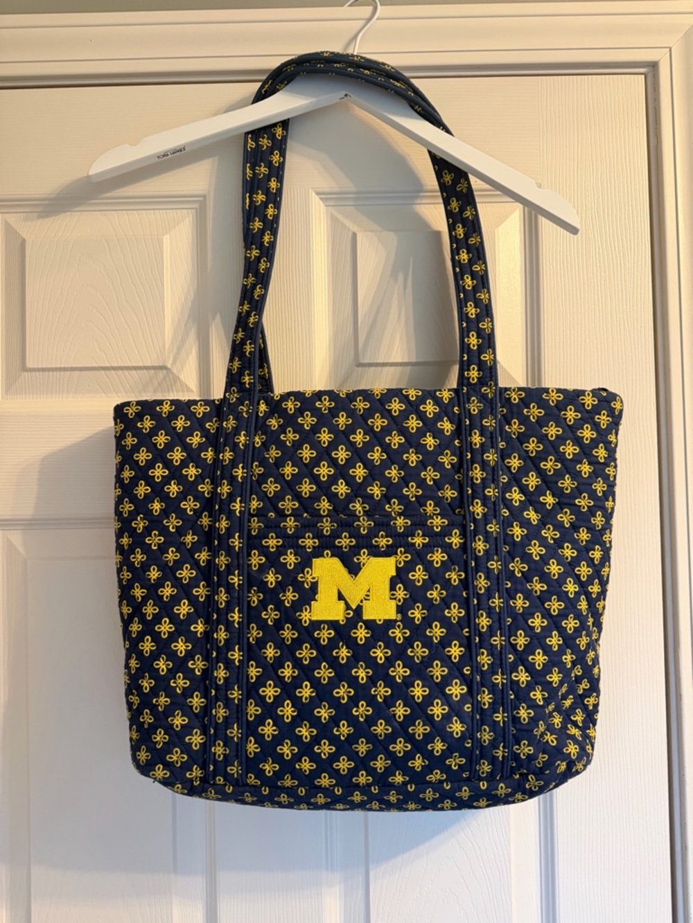 University Of Michigan Vera Bradley Tote Bag Zipper Embroidered Purse Medium Sz